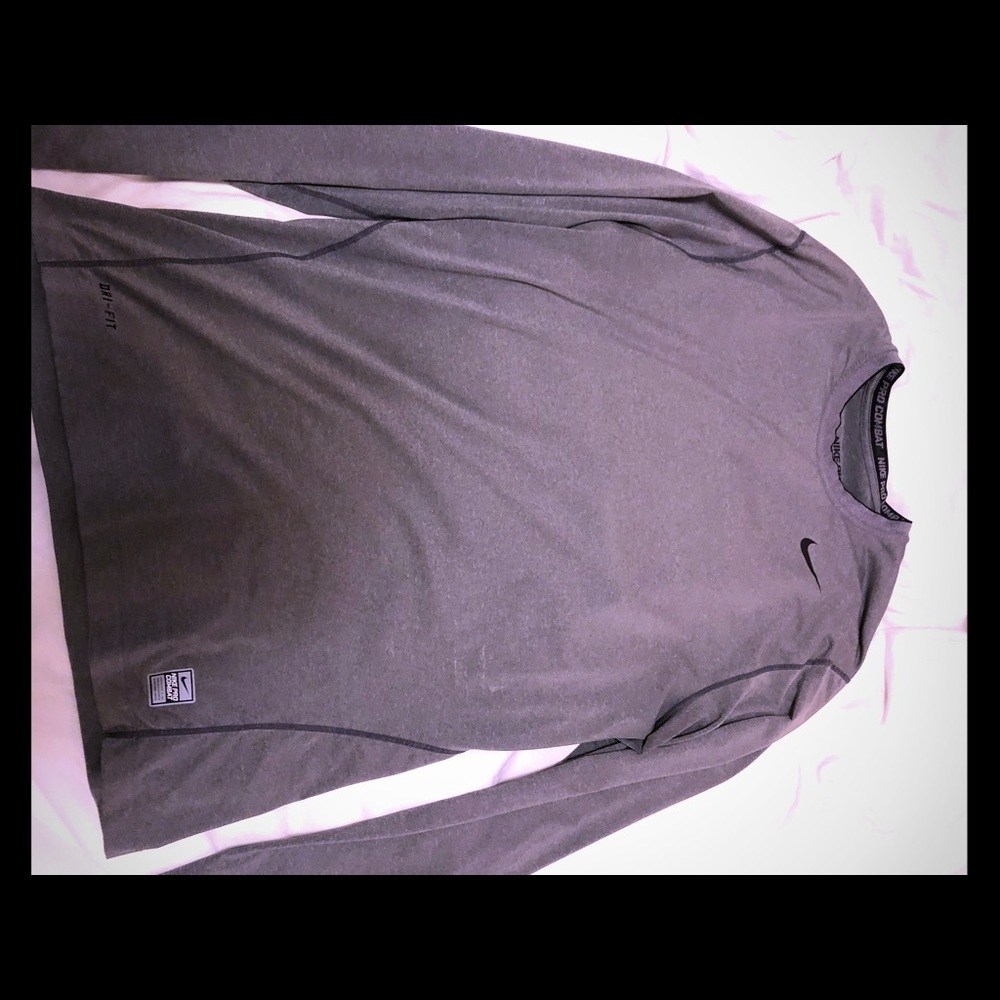 Men’s long sleeve drifit grey Nike